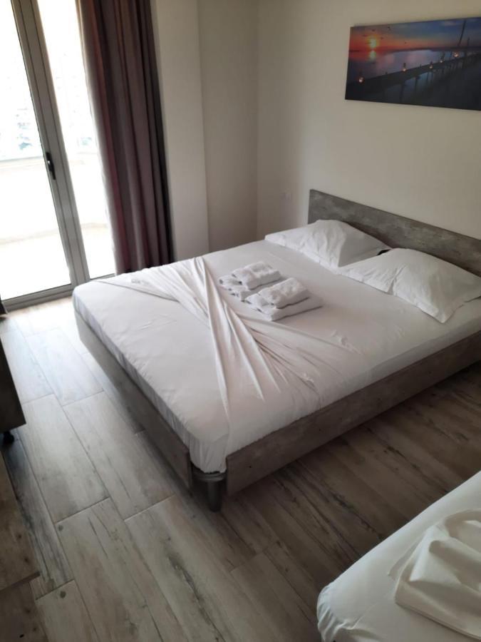 Apartament Disy *