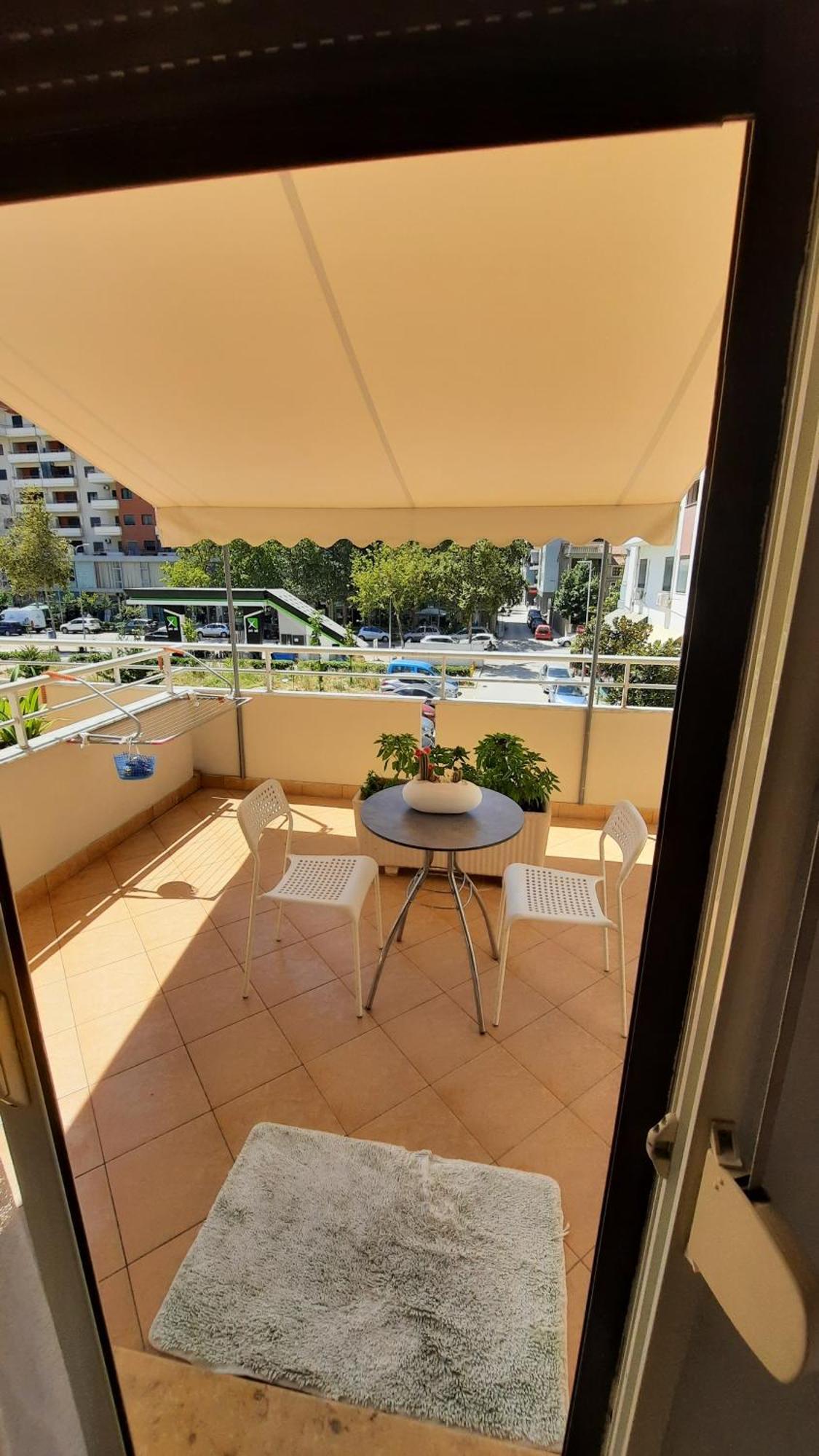 Apartament Disy *